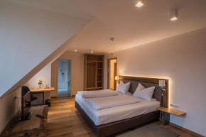 Hotels in Kirchehrenbach